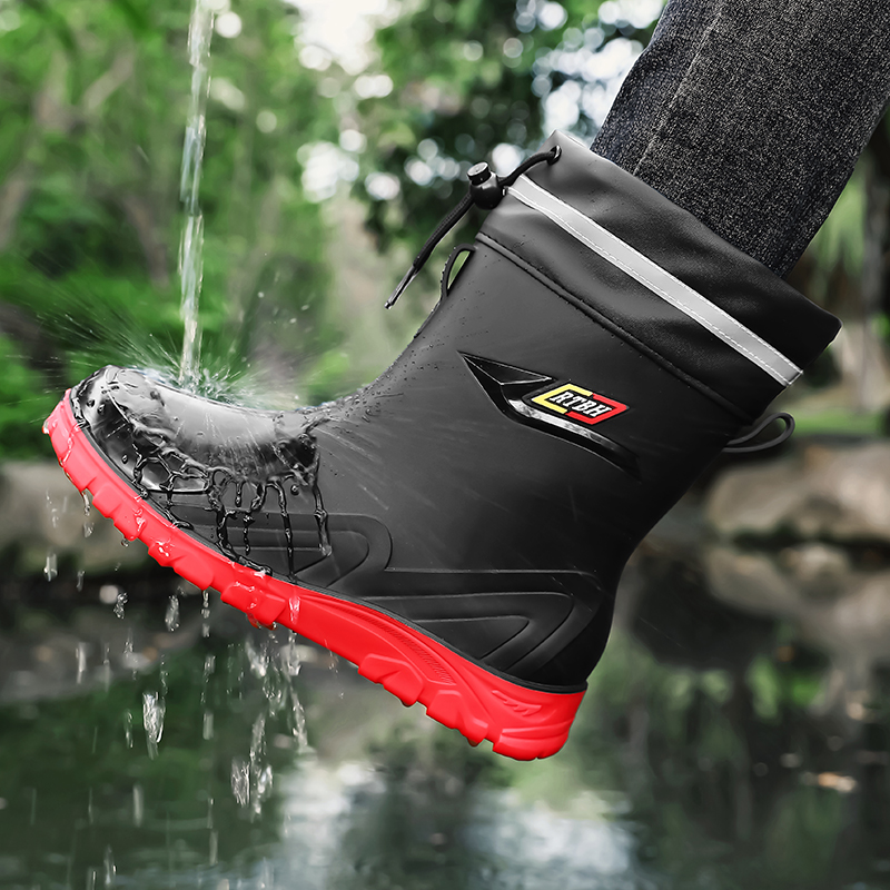 Fishing Boots - รองเท้าบูทกันฝนแบบลำลองสำหรับผู้ชาย รุ่นหุ้มข้อสูง ใช้ได้ทุกฤดู กันน้ำ กันลื่น พื้นนุ่ม