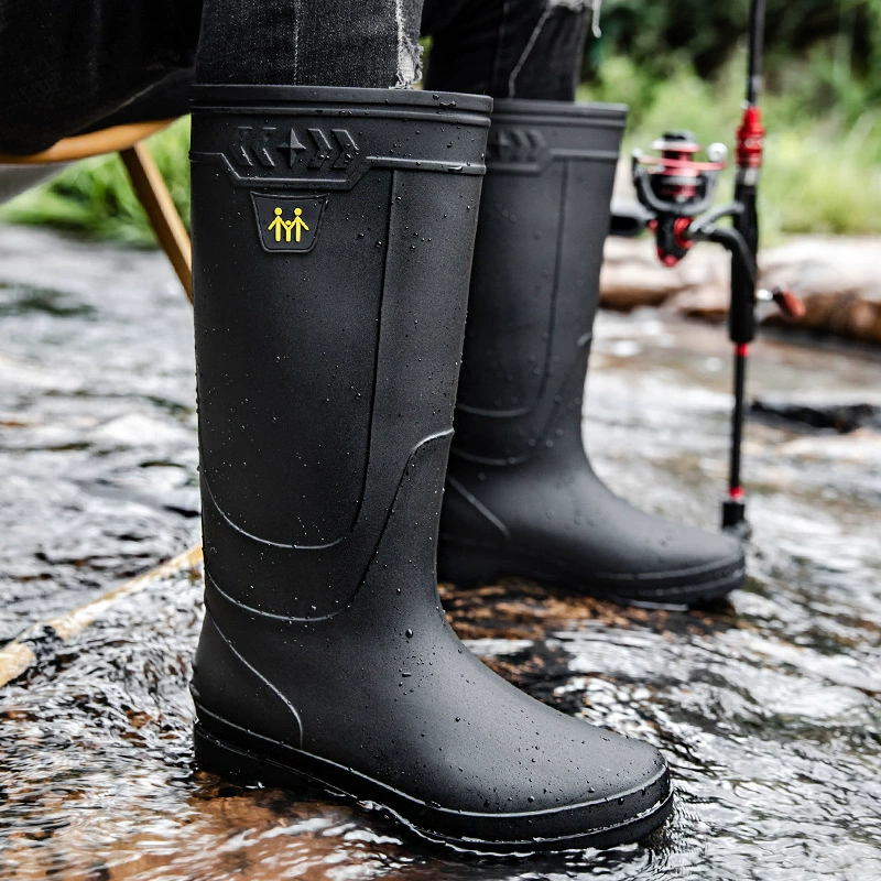 Fishing Boots - ผู้ชายรองเท้าฝนรองเท้าทํางานรองเท้ากันน้ําสําหรับชายเสื้อลื่นตกปลาน้ํารองเท้าอุ่นยางชายรองเท้าฝน